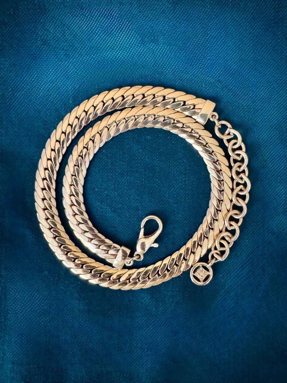 Givenchy Gold Flat Curb Herringbone Chain Vintage Necklace